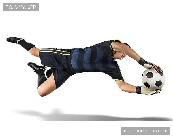 足球门将规则详解：触球限制与判罚标准解析